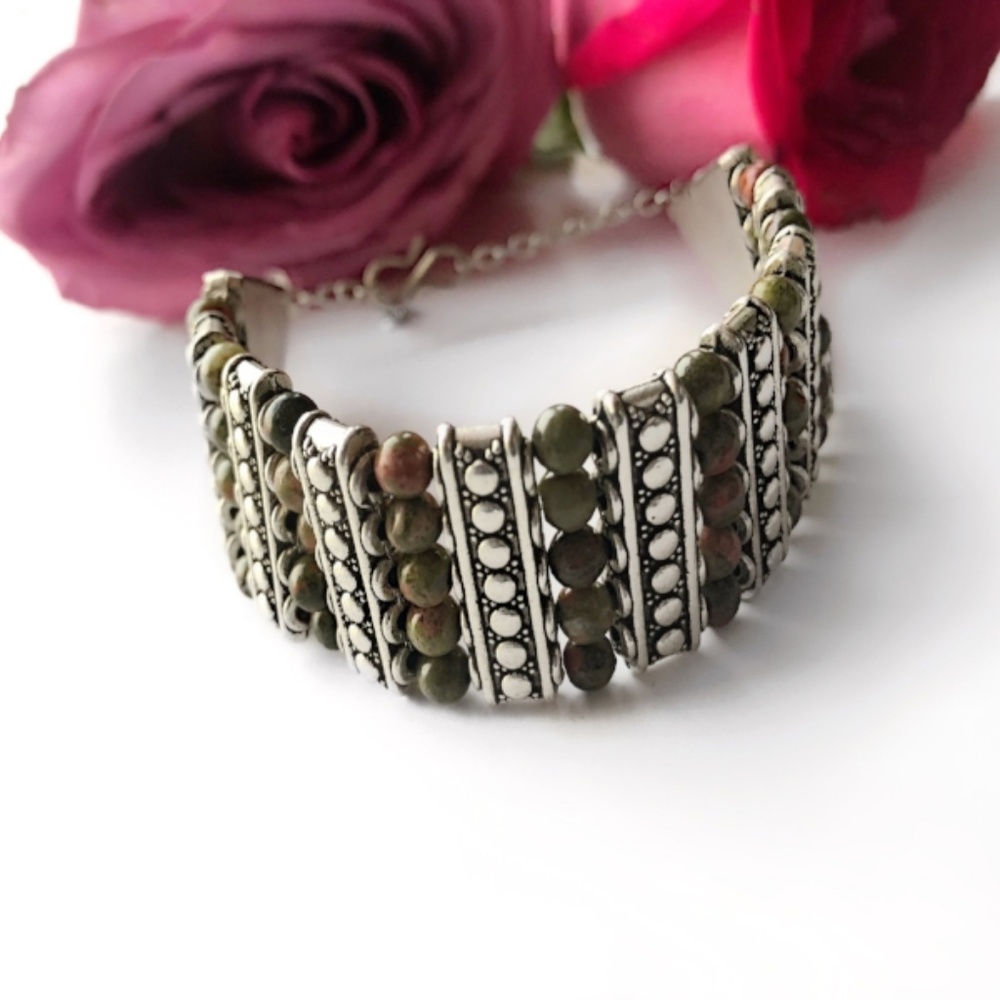 Bedouin Green Coral Bracelet
